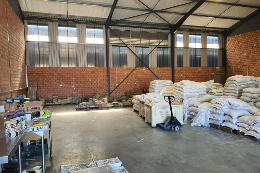 To Let commercial Property for Rent in Greenbushes Industrial Park Eastern Cape